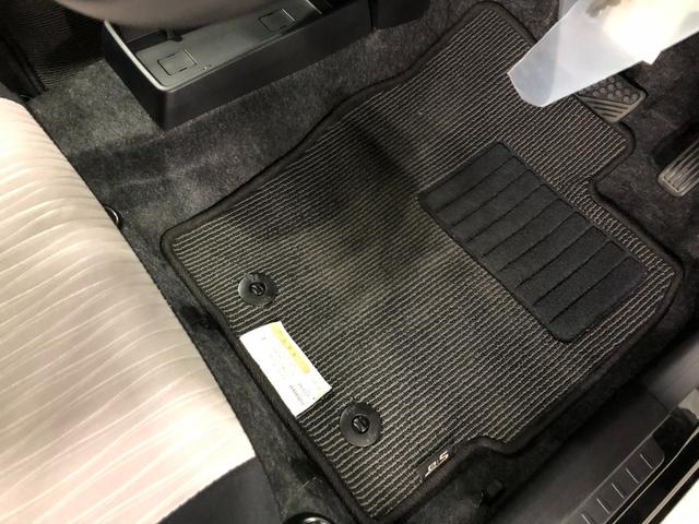 ミライースX リミテッドSAIII 走行12130キロ/オートライト1年保証距離無制限 走行距離12130キロ 純正マット 助手席エアバッグ クリアランスソナー オートライト LEDヘッドランプ アイドリングストップ スマートアシスト3 キーレス 電動格納式ドアミラー(埼玉県)の中古車