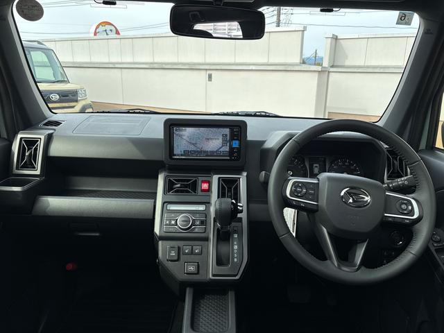 タフトＧ　クロムベンチャー純正ナビ　バックカメラ　シートヒーター付き　走行距離６７５ｋｍ　サンルーフ　車検令和１０年６月　修復歴なし（埼玉県）の中古車