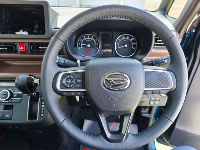 ムーヴキャンバスセオリーＧ　パノラマモニター／走行距離１，９９５ｋｍ（埼玉県）の中古車