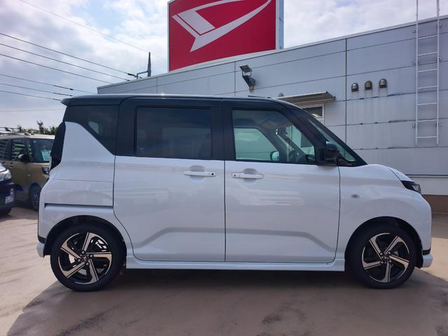 ムーヴＲＳ／走行距離２５０ｋｍ・ディスプレイオーディオ付／１年保証距離無制限　走行距離２５０キロ　純正ディスプレイオーディオ　バックカメラ　ブルートゥース　純正マット　サイドエアバッグ　ＬＥＤヘッドランプ　アイドリングストップ　両側電動スライドドア（埼玉県）の中古車