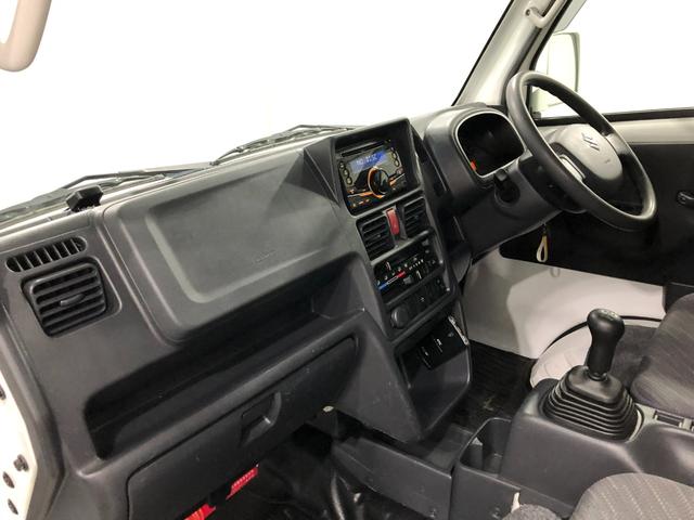 スーパーキャリイX 4WD/走行16184キロ/CDチューナー/マット1年保証距離無制限 走行距離16184キロ マニュアル車 4WD CDチューナー フロアマット 荷台作業灯 マニュアルエアコン(埼玉県)の中古車