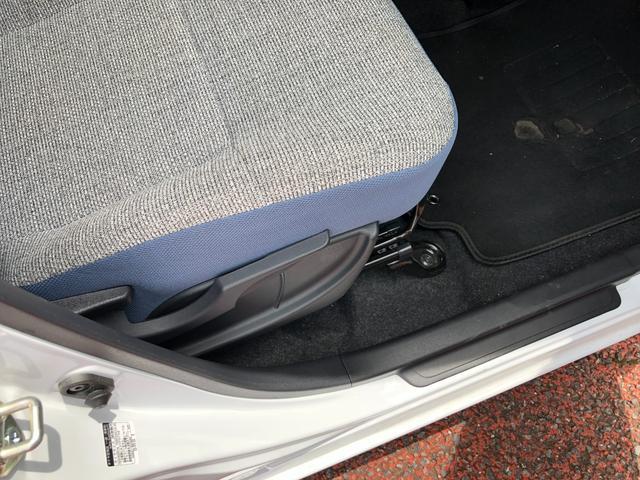 ムーヴキャンバスストライプスＸ　走行５０４１キロ／両側電動スライドドア１年保証距離無制限　走行距離５０４１キロ　フロアマット　サイドエアバッグ　クリアランスソナー　アイドリングストップ　両側電動スライドドア　オート格納式ドアミラー　キーフリー（埼玉県）の中古車