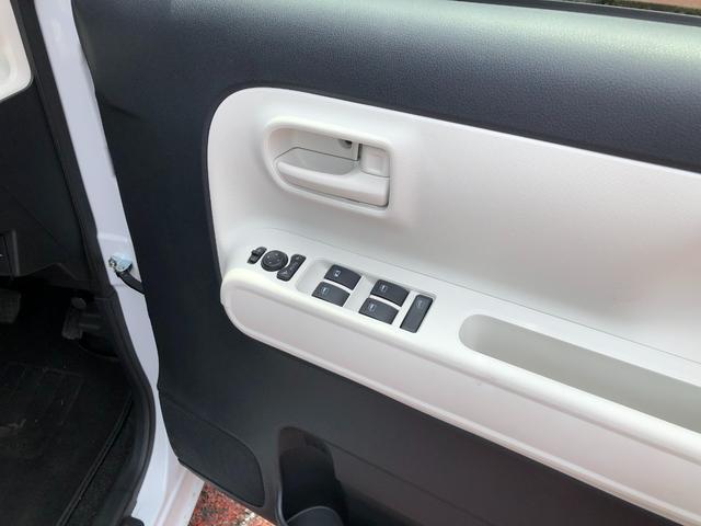 ムーヴキャンバスストライプスＸ　走行５０４１キロ／両側電動スライドドア１年保証距離無制限　走行距離５０４１キロ　フロアマット　サイドエアバッグ　クリアランスソナー　アイドリングストップ　両側電動スライドドア　オート格納式ドアミラー　キーフリー（埼玉県）の中古車