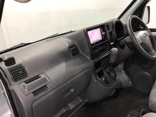 ハイゼットバンデッキバン　４ＷＤ／走行２９１５６キロ／ワンセグナビ１年保証距離無制限　走行距離２９１５６キロ　４ＷＤ　ワンセグナビ　バックカメラ　純正フロアマット　助手席エアバック　マニュアルエアコン（埼玉県）の中古車