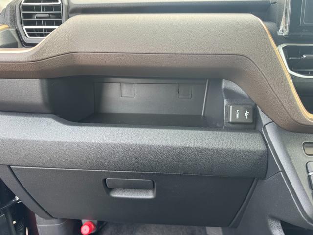 ムーヴＲＳ　ディスプレイオーディオ／バックカメラ／両側Ｐスライド１年保証・走行距離無制限　走行２０６キロ　ディスプレイオーディオ　サイドエアバッグ　ＬＥＤヘッドランプ・フォグランプ　バックカメラ　アイドリングストップ　ターボ付　衝突回避支援付　両側電動スライドドア（埼玉県）の中古車