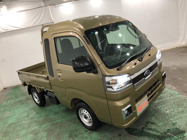 サンバートラックグランドキャブ　４ＷＤ　走行距離１３キロ　大型荷台作業灯１年保証距離無制限　走行距離１３キロ　４ＷＤ　大型荷台作業灯　オートライト　ＬＥＤヘッドランプ　アイドリングストップ　プッシュボタンスタート（埼玉県）の中古車