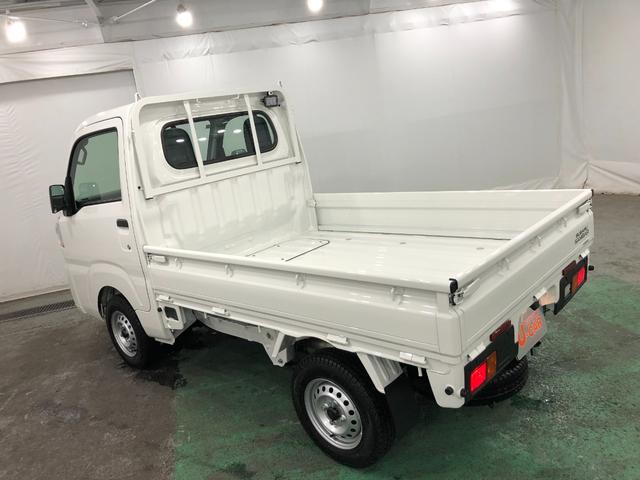 サンバートラックＴＡ　４ＷＤ／走行距離１０キロ／大型荷台作業灯１年保証距離無制限　走行距離１０キロ　４ＷＤ　大型荷台作業灯　ＦＭＡＭラジオ　オートライト　アイドリングストップ（埼玉県）の中古車