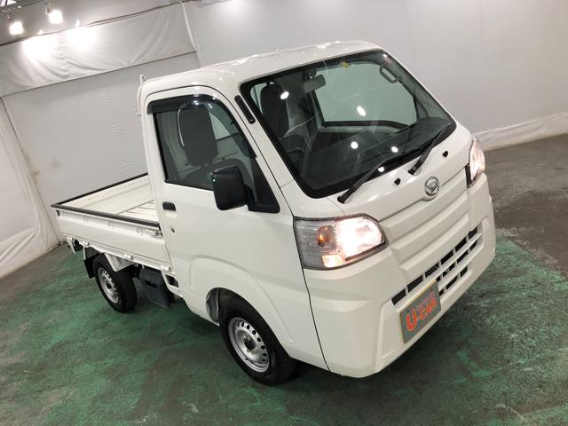 ハイゼットトラックスタンダード　４ＷＤ／ＡＴ車／車検整備付／走行５２８３キロ１年保証距離無制限　車検整備付　走行距離５２８３キロ　４ＷＤ　ＡＴ車　ＦＭＡＭラジオ　純正フロアマット　ロングバイザー　マニュアルエアコン（埼玉県）の中古車