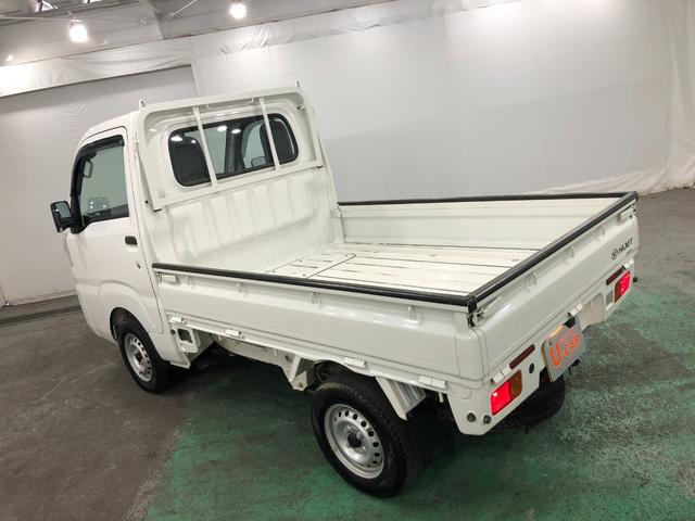 ハイゼットトラックスタンダード　４ＷＤ／ＡＴ車／車検整備付／走行５２８３キロ１年保証距離無制限　車検整備付　走行距離５２８３キロ　４ＷＤ　ＡＴ車　ＦＭＡＭラジオ　純正フロアマット　ロングバイザー　マニュアルエアコン（埼玉県）の中古車