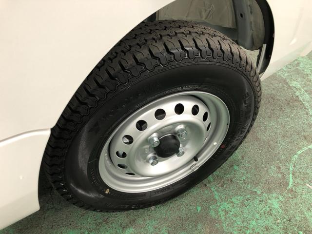 ハイゼットトラックスタンダード　農用スペシャル　４ＷＤ／ＭＴ車／走行距離９キロ１年保証距離無制限　走行距離９キロ　ＦＭＡＭラジオ　４ＷＤ　マニュアル車　クリアランスソナー　アイドリングストップ　荷台作業灯　マニュアルエアコン（埼玉県）の中古車