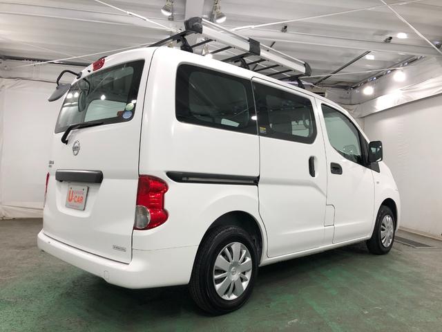 ＮＶ２００バネットバンＶＸ　車検整備付／走行距離１１１８１８キロ／フルセグナビ１年保証距離無制限　走行距離１１１８１８キロ　車検整備付　ルーフキャリア　フルセグナビ　ブルートゥース　バックカメラ　ＥＴＣ　フロアマット（埼玉県）の中古車