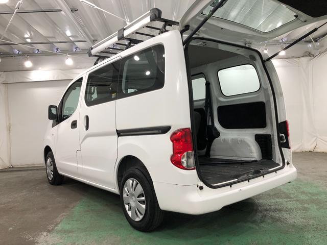 ＮＶ２００バネットバンＶＸ　車検整備付／走行距離１１１８１８キロ／フルセグナビ１年保証距離無制限　走行距離１１１８１８キロ　車検整備付　ルーフキャリア　フルセグナビ　ブルートゥース　バックカメラ　ＥＴＣ　フロアマット（埼玉県）の中古車