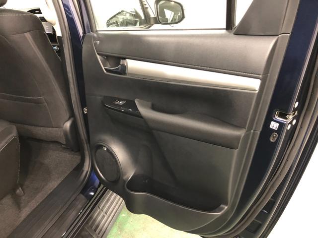 ハイラックスＺ　４ＷＤ／軽油／車検整備付／走行距離２９５８６キロ／ナビ１年保証距離無制限　走行距離２９５８６キロ　４ＷＤ　軽油　走行距離２９５８６キロ　フルセグナビ　ブルートゥース　ドラレコ　フロアマット　サイドエアバッグ　ＬＥＤヘッドランプ　アイドリングストップ（埼玉県）の中古車