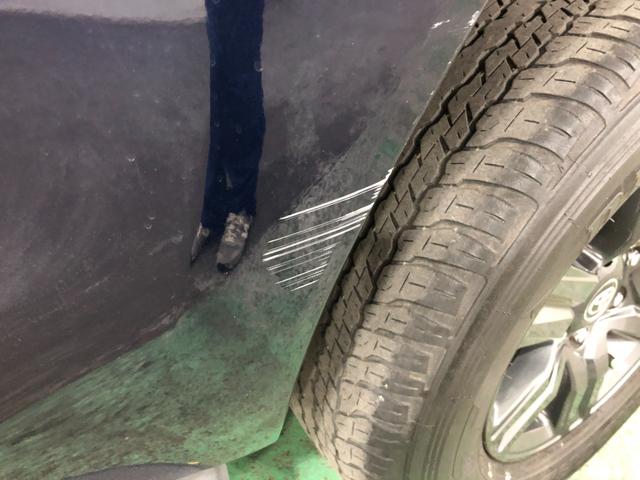 ハイラックスＺ　４ＷＤ／軽油／車検整備付／走行距離２９５８６キロ／ナビ１年保証距離無制限　走行距離２９５８６キロ　４ＷＤ　軽油　走行距離２９５８６キロ　フルセグナビ　ブルートゥース　ドラレコ　フロアマット　サイドエアバッグ　ＬＥＤヘッドランプ　アイドリングストップ（埼玉県）の中古車