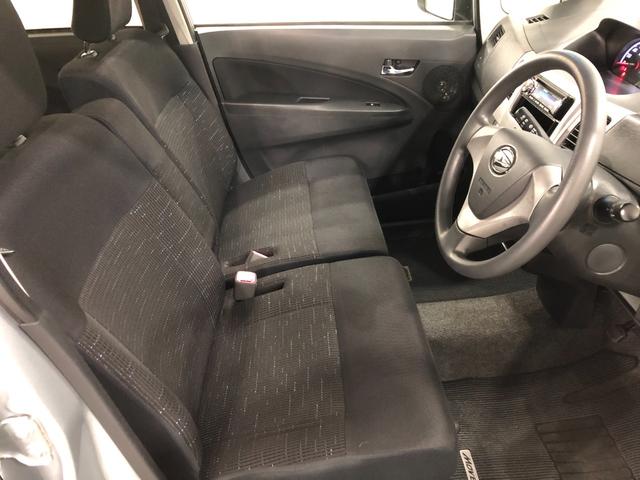 ムーヴカスタム　Ｘ　雹害／走行距離４６５０３キロ／ＣＤチューナー１年保証距離無制限　走行距離４６５０３キロ　ＣＤチューナー　純正カーペットマット　助手席エアバッグ　ＬＥＤヘッドランプ　アイドリングストップ　プッシュボタンスタート　電動格納式ドアミラー　キーフリー（埼玉県）の中古車