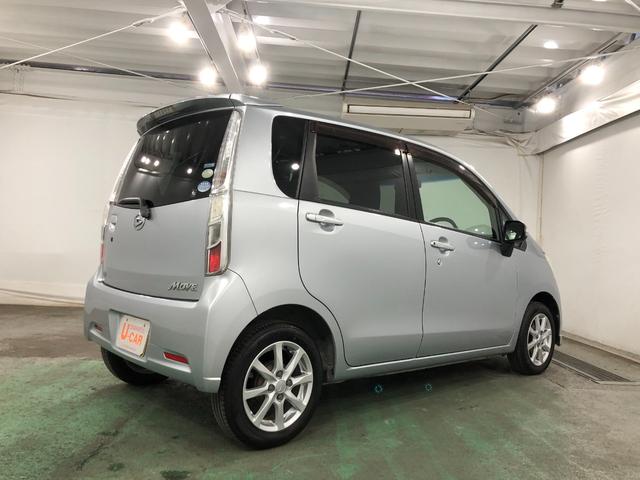 ムーヴカスタム　Ｘ　雹害／走行距離４６５０３キロ／ＣＤチューナー１年保証距離無制限　走行距離４６５０３キロ　ＣＤチューナー　純正カーペットマット　助手席エアバッグ　ＬＥＤヘッドランプ　アイドリングストップ　プッシュボタンスタート　電動格納式ドアミラー　キーフリー（埼玉県）の中古車