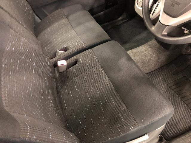 ムーヴカスタム　Ｘ　雹害／走行距離４６５０３キロ／ＣＤチューナー１年保証距離無制限　走行距離４６５０３キロ　ＣＤチューナー　純正カーペットマット　助手席エアバッグ　ＬＥＤヘッドランプ　アイドリングストップ　プッシュボタンスタート　電動格納式ドアミラー　キーフリー（埼玉県）の中古車