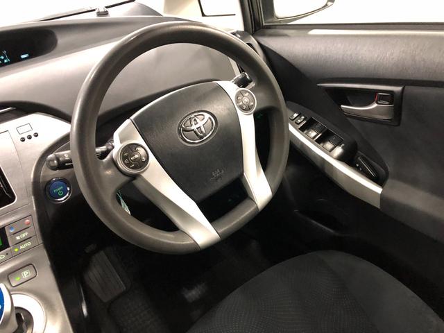 プリウスＳツーリングセレクション　修復歴／車検整備付／純正マット１年保証距離無制限　走行距離１１２０４３キロ　車検整備付　純正カーペットマット　助手席エアバッグ　サイドエアバッグ　オートライト　ＬＥＤヘッドランプ　電動格納式ドアミラー（埼玉県）の中古車