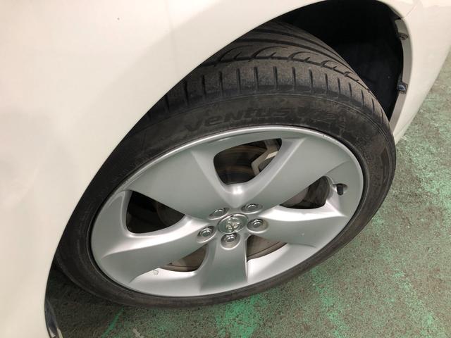プリウスＳツーリングセレクション　修復歴／車検整備付／純正マット１年保証距離無制限　走行距離１１２０４３キロ　車検整備付　純正カーペットマット　助手席エアバッグ　サイドエアバッグ　オートライト　ＬＥＤヘッドランプ　電動格納式ドアミラー（埼玉県）の中古車