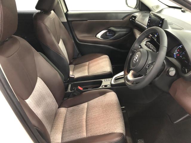ヤリスクロスハイブリッドＺ　車検整備付／走行５２２１キロ／ナビ／ＥＴＣ１年保証距離無制限　走行５２２１キロ　ナビ　全周囲モニター　Ｃソナー　オートマチックハイビーム　オートライト　シートヒーター　サイドエアバッグ　助手席エアバック　純正マット　Ｂｌｕｅｔｏｏｔｈ（埼玉県）の中古車