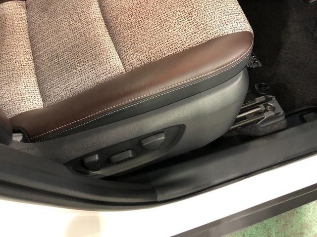 ヤリスクロスハイブリッドＺ　車検整備付／走行５２２１キロ／ナビ／ＥＴＣ１年保証距離無制限　走行５２２１キロ　ナビ　全周囲モニター　Ｃソナー　オートマチックハイビーム　オートライト　シートヒーター　サイドエアバッグ　助手席エアバック　純正マット　Ｂｌｕｅｔｏｏｔｈ（埼玉県）の中古車