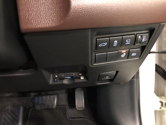 ヤリスクロスハイブリッドＺ　車検整備付／走行５２２１キロ／ナビ／ＥＴＣ１年保証距離無制限　走行５２２１キロ　ナビ　全周囲モニター　Ｃソナー　オートマチックハイビーム　オートライト　シートヒーター　サイドエアバッグ　助手席エアバック　純正マット　Ｂｌｕｅｔｏｏｔｈ（埼玉県）の中古車