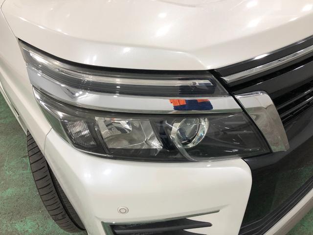 ヴォクシーＺＳ　車検整備付／走行８６３１８キロ／ナビ／後席モニター１年保証距離無制限　擦り傷　走行８６３１８キロ　後席モニター　ナビ　バックカメラ　ＥＴＣ　Ｃソナー　オートライト　ＬＥＤヘッドランプ　アイドリングストップ　両側電動スライドドア　Ｂｌｕｅｔｏｏｔｈ（埼玉県）の中古車