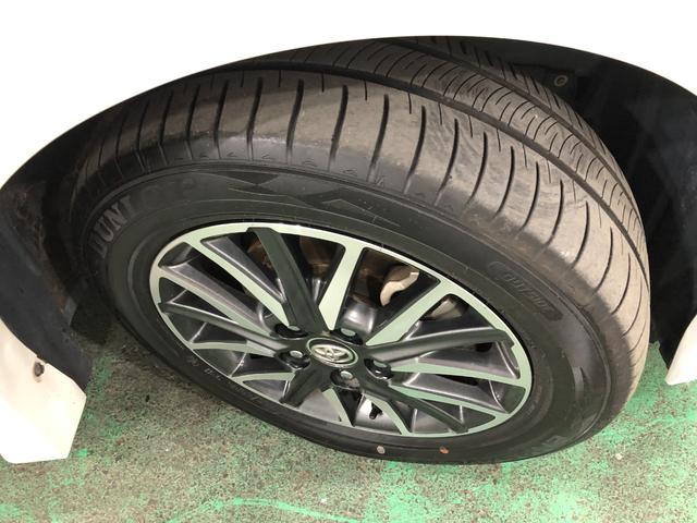 ヴォクシーＺＳ　車検整備付／走行８６３１８キロ／ナビ／後席モニター１年保証距離無制限　擦り傷　走行８６３１８キロ　後席モニター　ナビ　バックカメラ　ＥＴＣ　Ｃソナー　オートライト　ＬＥＤヘッドランプ　アイドリングストップ　両側電動スライドドア　Ｂｌｕｅｔｏｏｔｈ（埼玉県）の中古車