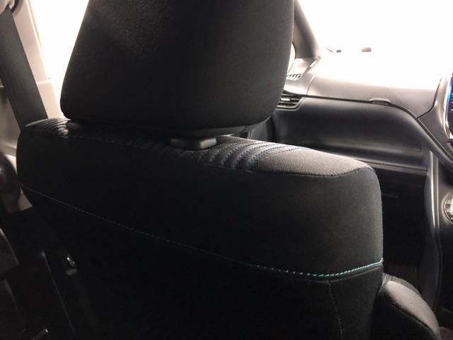 ヴォクシーＺＳ　車検整備付／走行８６３１８キロ／ナビ／後席モニター１年保証距離無制限　擦り傷　走行８６３１８キロ　後席モニター　ナビ　バックカメラ　ＥＴＣ　Ｃソナー　オートライト　ＬＥＤヘッドランプ　アイドリングストップ　両側電動スライドドア　Ｂｌｕｅｔｏｏｔｈ（埼玉県）の中古車
