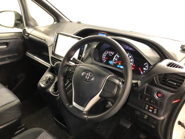 ヴォクシーＺＳ　車検整備付／走行８６３１８キロ／ナビ／後席モニター１年保証距離無制限　擦り傷　走行８６３１８キロ　後席モニター　ナビ　バックカメラ　ＥＴＣ　Ｃソナー　オートライト　ＬＥＤヘッドランプ　アイドリングストップ　両側電動スライドドア　Ｂｌｕｅｔｏｏｔｈ（埼玉県）の中古車