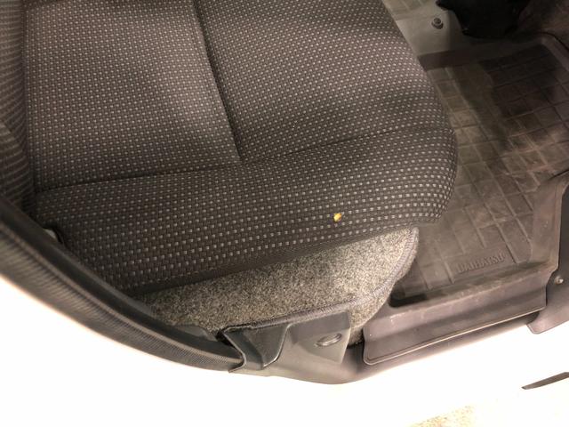 ハイゼットカーゴクルーズターボＳＡIII　走行距離１１７１４４キロ／マット１年保証距離無制限　走行距離１１７１４４キロ　純正フロアマット　助手席エアバッグ　オートマチックハイビーム　ＬＥＤヘッドランプ　アイドリングストップ　スマートアシスト３　両側スライドドア（埼玉県）の中古車