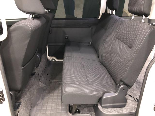 ハイゼットカーゴクルーズターボＳＡIII　走行距離１１７１４４キロ／マット１年保証距離無制限　走行距離１１７１４４キロ　純正フロアマット　助手席エアバッグ　オートマチックハイビーム　ＬＥＤヘッドランプ　アイドリングストップ　スマートアシスト３　両側スライドドア（埼玉県）の中古車