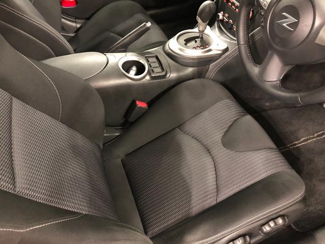 フェアレディＺベースグレード　車検整備付／走行３０９１４キロ／ナビ１年保証距離無制限　走行３０９１４キロ　ナビ　バックカメラ　ＥＴＣ　オートライト　ＨＩＤヘッドランプ　サイドエアバッグ　助手席エアバック　純正マット　取扱説明書　メンテナンスノート（埼玉県）の中古車