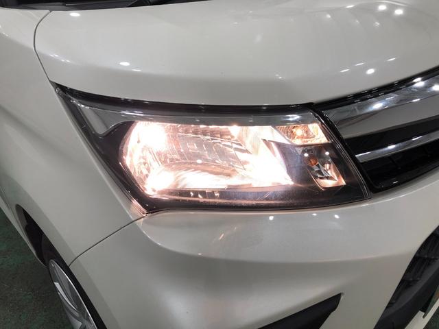トールＸ　車検整備付／走行距離４７０１６キロ／ナビ／バックカメラ１年保証距離無制限　走行距離４７０１６キロ　車検整備付　純正フルセグナビ　バックカメラ　ブルートゥース　純正カーペットマット　オートライト　アイドリングストップ　片側電動スライドドア　キーフリー（埼玉県）の中古車