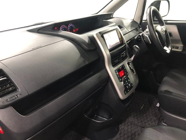 ノアＳｉ　走行距離９８７４５キロ／ワンセグナビ／バックカメラ１年保証距離無制限　走行距離９８７４５キロ　ワンセグナビ　バックカメラ　ブルートゥース　純正マット　オートライト　ＨＩＤヘッドランプ（埼玉県）の中古車