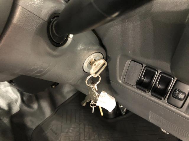 ハイゼットトラックエアコン・パワステ　スペシャル　２ＷＤ　ＡＴ　走行４．２万車検整備付　１年保証距離無制限　走行距離４２２３４キロ　ＦＭＡＭラジオ　純正フロアマット　ロングバイザー　マニュアルエアコン　スペアキー（埼玉県）の中古車