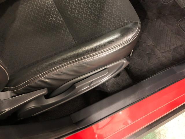 ロッキープレミアム　車検整備付／走行距離２８５７０キロ／ナビドラレコ１年保証距離無制限　走行距離２８５７０キロ　純正フルセグナビ　パノラマモニター　ドラレコ　純正マット　サイドエアバッグ　ＬＥＤヘッドランプ　アイドリングストップ　シートヒーター　オート格納式ドアミラー（埼玉県）の中古車