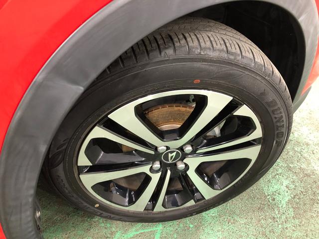 ロッキープレミアム　車検整備付／走行距離２８５７０キロ／ナビドラレコ１年保証距離無制限　走行距離２８５７０キロ　純正フルセグナビ　パノラマモニター　ドラレコ　純正マット　サイドエアバッグ　ＬＥＤヘッドランプ　アイドリングストップ　シートヒーター　オート格納式ドアミラー（埼玉県）の中古車