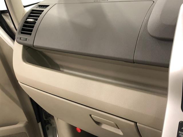 ノアＸ　車検整備付／走行距離８０４６７キロ／ＴＶレスナビ１年保証距離無制限　走行距離８０４６７キロ　車検整備付　ＴＶレスナビ　純正カーペットマット　助手席エアバッグ　ドリンクホルダー　オートエアコン（埼玉県）の中古車
