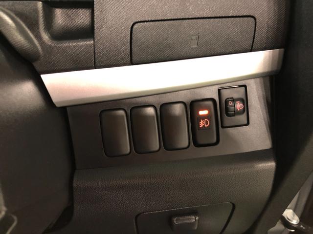 ムーヴＸ　ＶＳ　III一年保証距離無制限　走行距離１１２９２０キロ　車検整備付　ナビ　ブルートゥース　ベンチシート　カーペットマット　オートエアコン（埼玉県）の中古車
