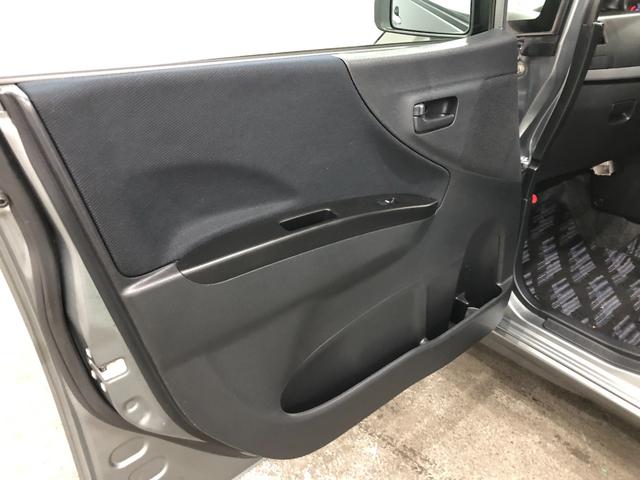 ムーヴＸ　ＶＳ　III一年保証距離無制限　走行距離１１２９２０キロ　車検整備付　ナビ　ブルートゥース　ベンチシート　カーペットマット　オートエアコン（埼玉県）の中古車