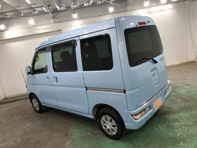 ハイゼットカーゴクルーズターボＳＡIII　４ＷＤ／走行２２７８７キロ／ナビ１年保証距離無制限　走行距離２２７８７キロ　フルセグナビ　バックカメラ　ブルートゥース　純正マット　助手席エアバッグ　オートマチックハイビーム　ＬＥＤヘッドランプ　アイドリングストップ（埼玉県）の中古車