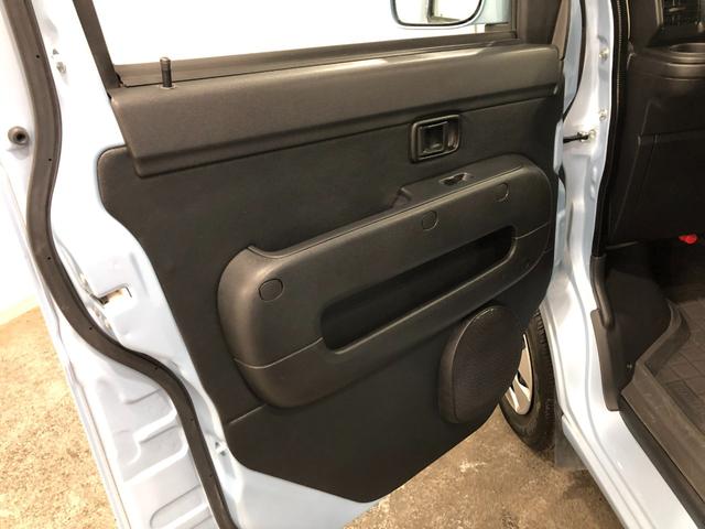 ハイゼットカーゴクルーズターボＳＡIII　４ＷＤ／走行２２７８７キロ／ナビ１年保証距離無制限　走行距離２２７８７キロ　フルセグナビ　バックカメラ　ブルートゥース　純正マット　助手席エアバッグ　オートマチックハイビーム　ＬＥＤヘッドランプ　アイドリングストップ（埼玉県）の中古車
