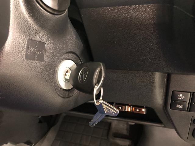 ハイゼットカーゴクルーズターボＳＡIII　４ＷＤ／走行２２７８７キロ／ナビ１年保証距離無制限　走行距離２２７８７キロ　フルセグナビ　バックカメラ　ブルートゥース　純正マット　助手席エアバッグ　オートマチックハイビーム　ＬＥＤヘッドランプ　アイドリングストップ（埼玉県）の中古車