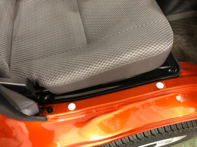 ハイゼットトラックジャンボＳＡIIIｔ　４ＷＤ／ＭＴ車／走行距離１９５９１キロ１年保証距離無制限　走行１９５９１キロ　４ＷＤ　ＭＴ　ルーフキャリア　Ｃソナー　オートライト　ＬＥＤヘッドランプ　助手席エアバック　純正マット　パワーウィンドウ　５速マニュアル　横滑り防止システム（埼玉県）の中古車