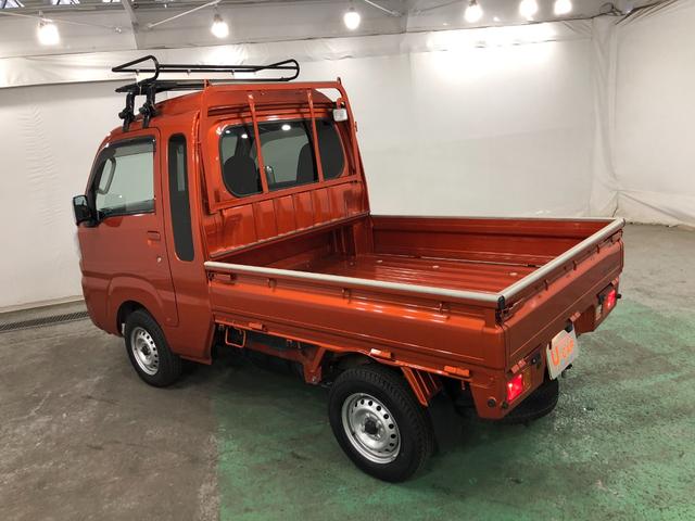 ハイゼットトラックジャンボＳＡIIIｔ　４ＷＤ／ＭＴ車／走行距離１９５９１キロ１年保証距離無制限　走行１９５９１キロ　４ＷＤ　ＭＴ　ルーフキャリア　Ｃソナー　オートライト　ＬＥＤヘッドランプ　助手席エアバック　純正マット　パワーウィンドウ　５速マニュアル　横滑り防止システム（埼玉県）の中古車