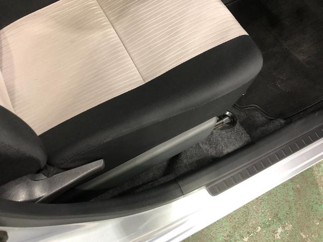 ミライースＸ　リミテッドＳＡIII　走行４２８１キロ／Ｃソナー１年保証距離無制限　走行４２８１キロ　Ｃソナー　オートマチックハイビーム　オートライト　ＬＥＤヘッドランプ　アイドリングストップ　助手席エアバック　純正マット　パワーウィンドウ　取扱説明書（埼玉県）の中古車