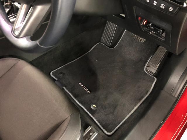 ＭＡＺＤＡ３ファストバック１５Ｓツーリング一年保証・走行距離無制限　走行距離４６１３２キロ　フルセグナビ　ブルートゥース　ＵＳＢ　全周囲カメラ　ＤＶＤ再生　ドラレコ　ＬＥＤヘッドランプ　アイドリングストップ（埼玉県）の中古車