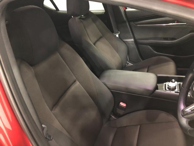 ＭＡＺＤＡ３ファストバック１５Ｓツーリング一年保証・走行距離無制限　走行距離４６１３２キロ　フルセグナビ　ブルートゥース　ＵＳＢ　全周囲カメラ　ＤＶＤ再生　ドラレコ　ＬＥＤヘッドランプ　アイドリングストップ（埼玉県）の中古車