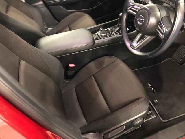 ＭＡＺＤＡ３ファストバック１５Ｓツーリング一年保証・走行距離無制限　走行距離４６１３２キロ　フルセグナビ　ブルートゥース　ＵＳＢ　全周囲カメラ　ＤＶＤ再生　ドラレコ　ＬＥＤヘッドランプ　アイドリングストップ（埼玉県）の中古車
